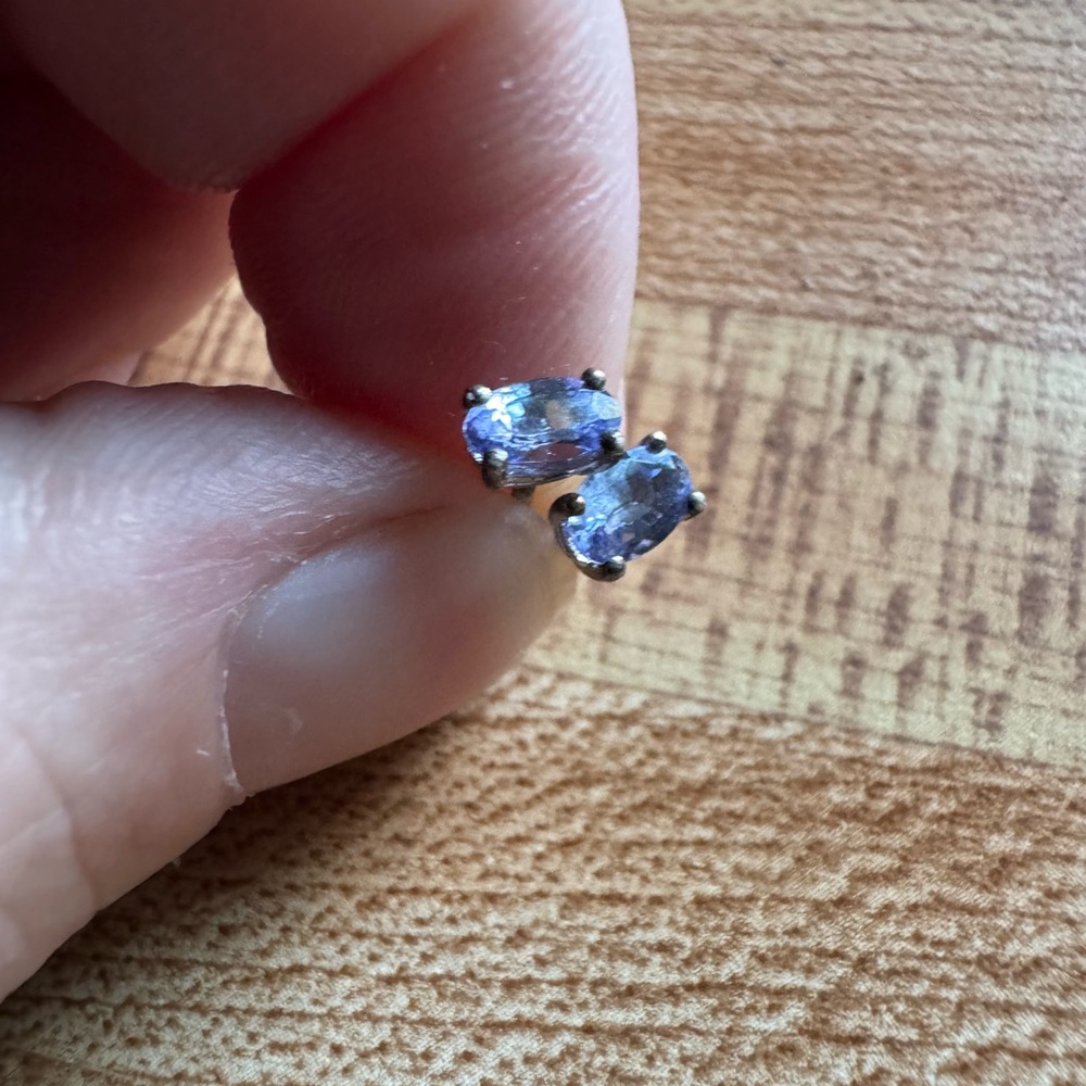 Gorgeous Tanzanite white gold Earrings